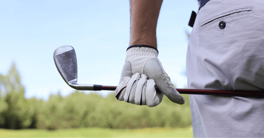 Cover Image for アプローチウェッジはいる?いらない?初心者が使うべきクラブを紹介