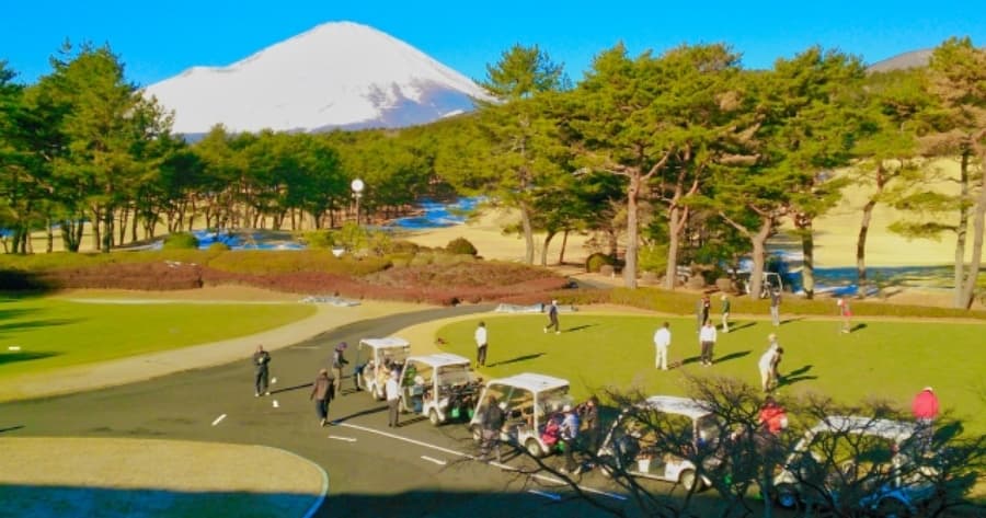 Cover Image for 【初心者向け】ゴルフコンペのルールとマナーを分かりやすく解説!